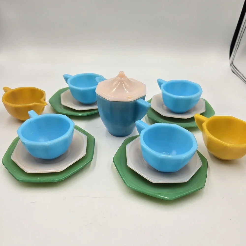 Antique Akro Agate Play Time 16 Piece Gypsy Slag Glass Children Tea Set Complete